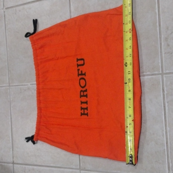 Hirofu Red Blood Orange Medium Drawstring Storage Dust Bag Sized 15.5 x 19-inch - Picture 3 of 6